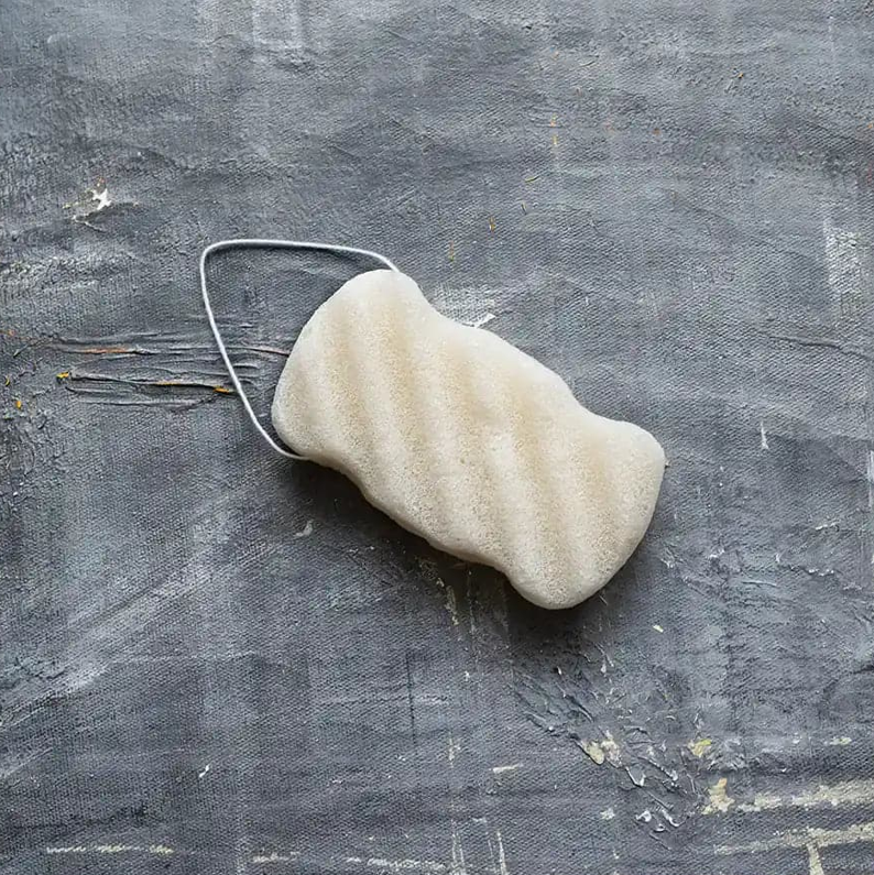 How to Choose the Right Exfoliating Tool for Face Care at Home